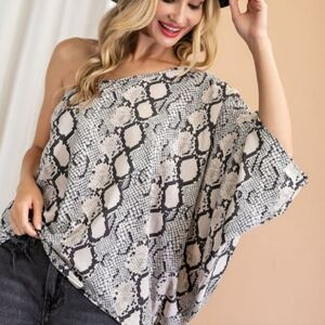 Chic Snake Print One-Shoulder Top